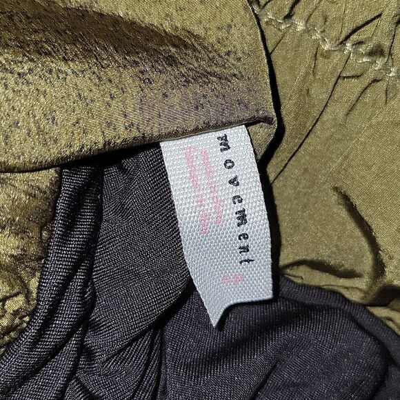 Free People Movement The Way Home shorts Green Small - Picture 5 of 7